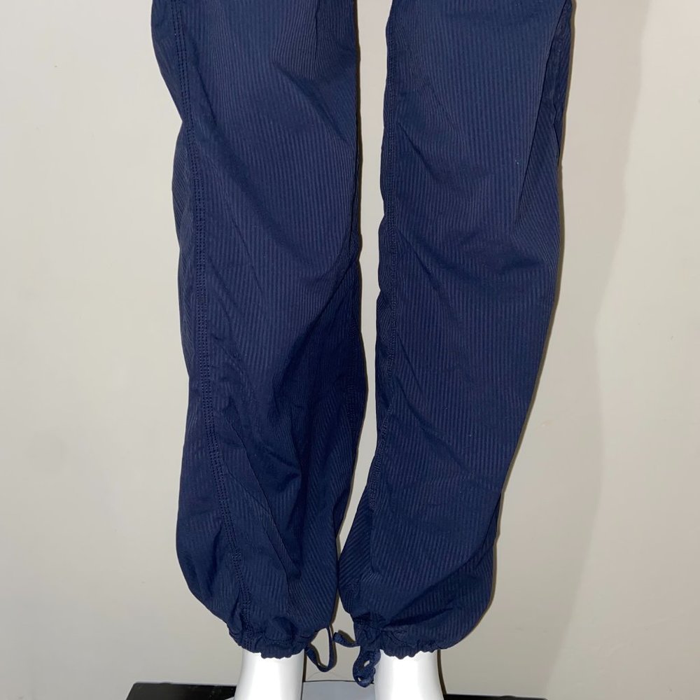 LULULEMON NAVY- BLUE FULL LENGTH PANTS *33”-4 - Picture 3 of 14